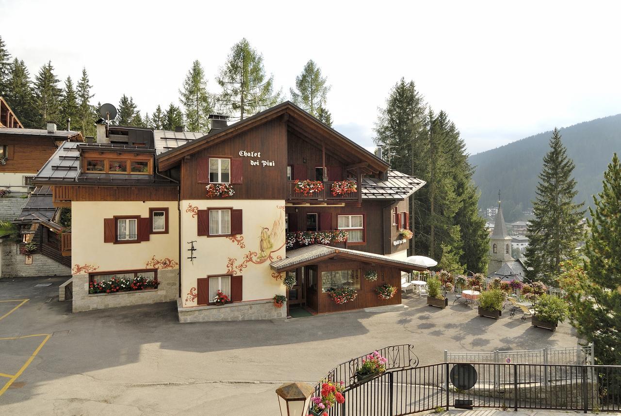 Aparthotel Chalet Dei Pini Madonna Exteriér fotografie
