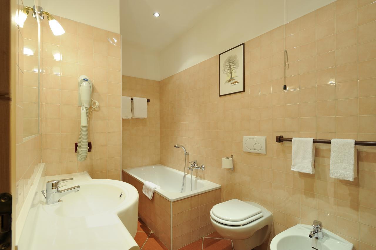Aparthotel Chalet Dei Pini Madonna Exteriér fotografie